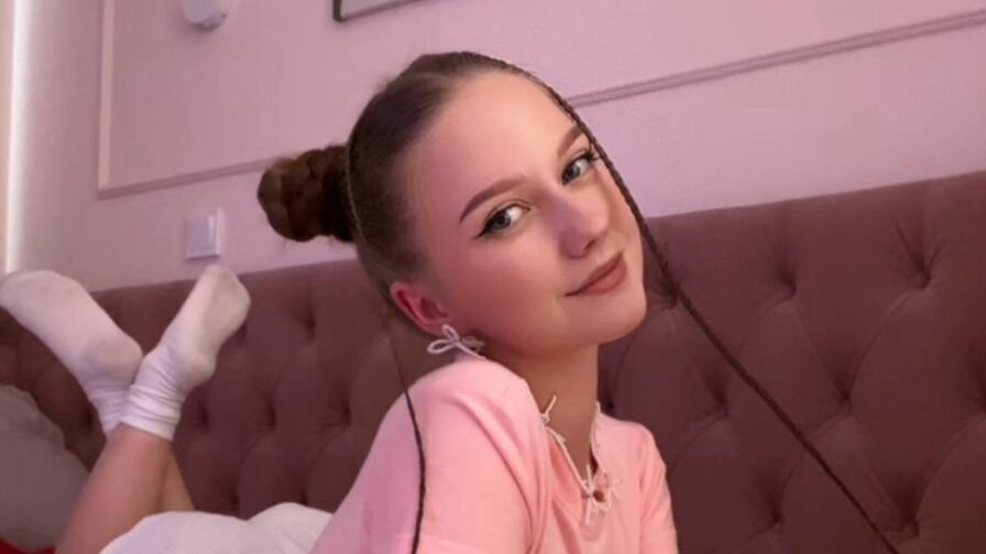 MadisonLehar's live cam