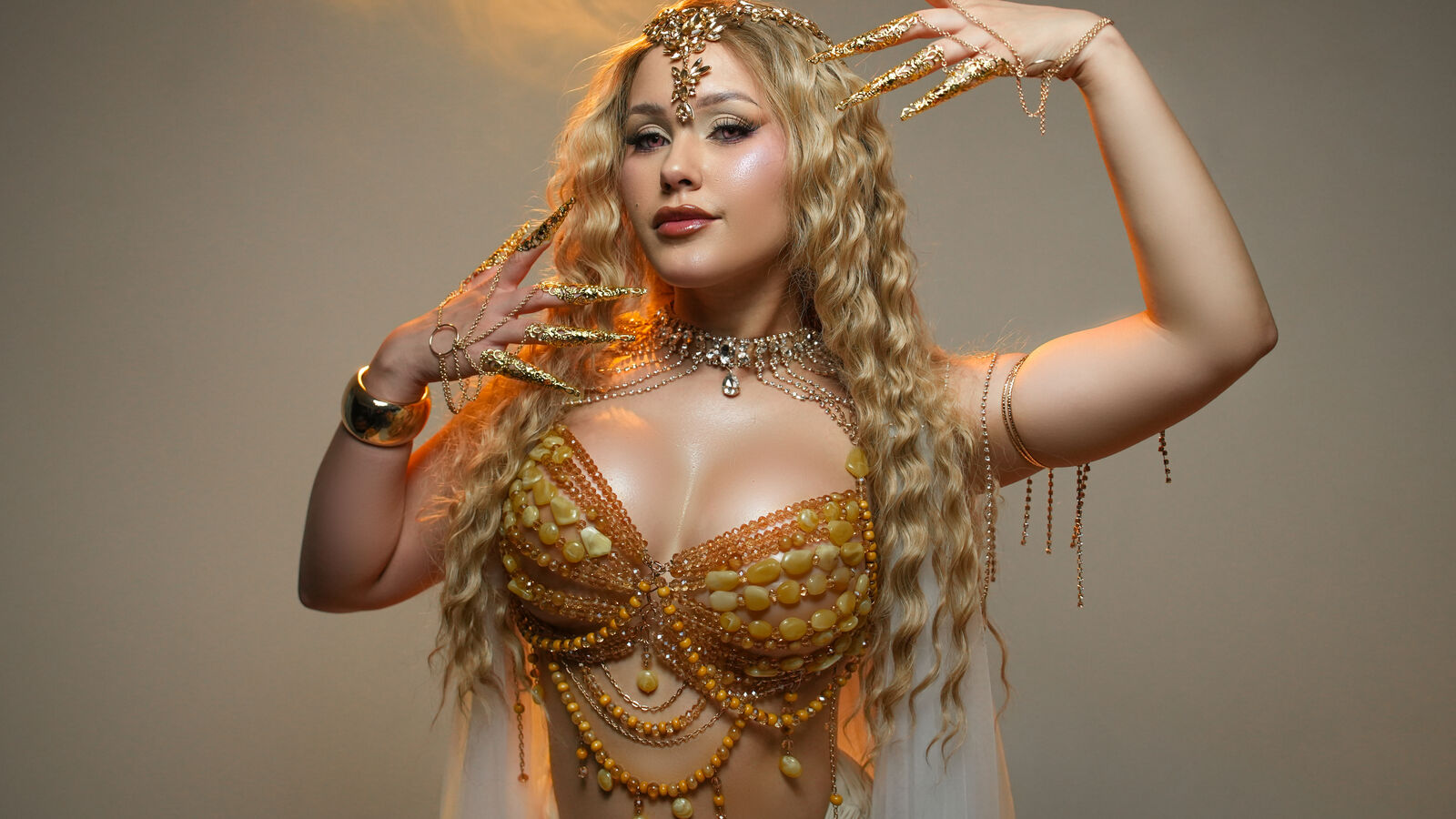 Carla glamour portrait