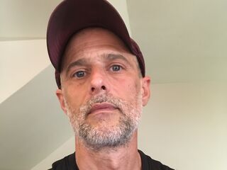 adult camming MarcFet