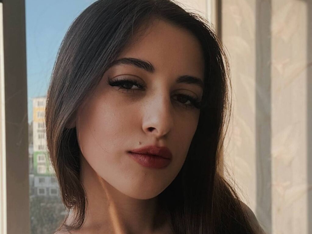 DanyellFortuna LiveJasmin profile photo