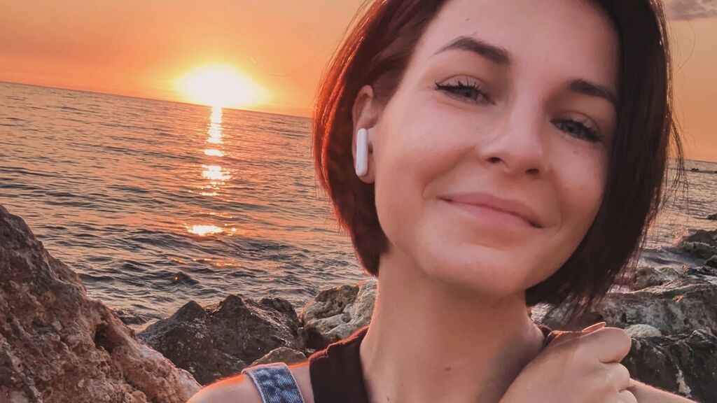 CarrieOz online on GirlsOfJasmin