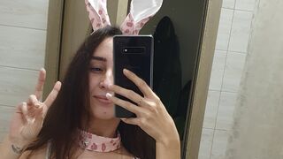 Free Nude EmilyAvva