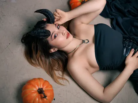 Chat with TinaPhoenix