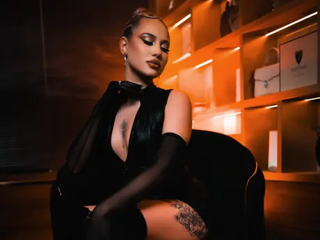 Chat with ChloeGracey