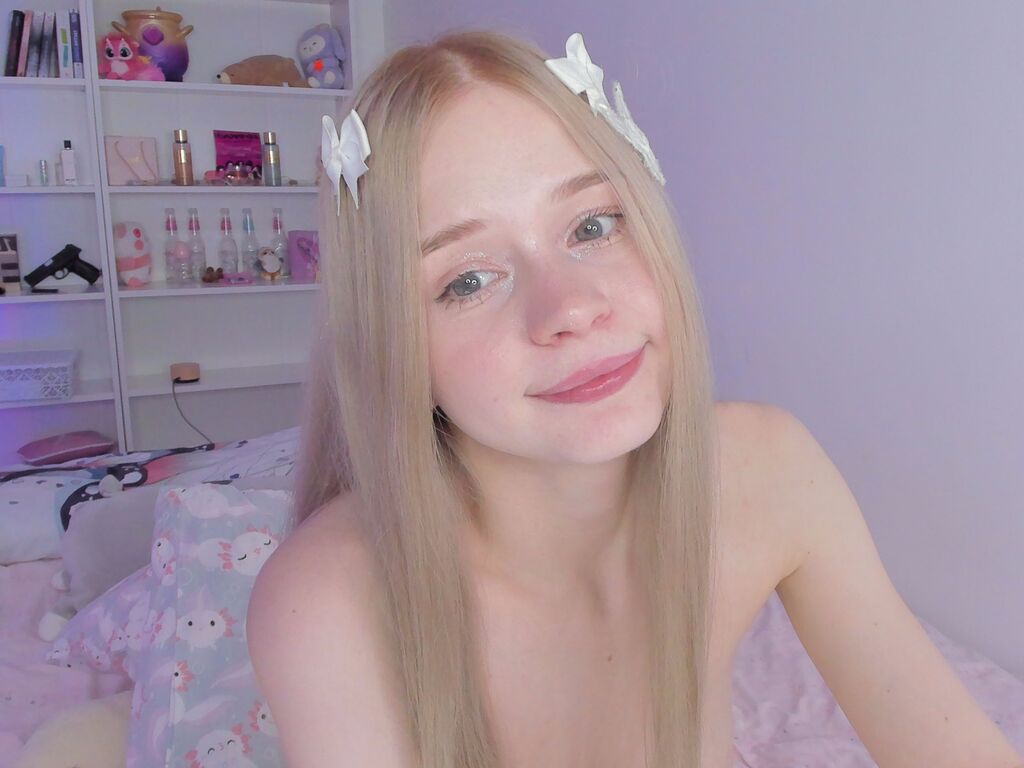 MiliaParker Nude