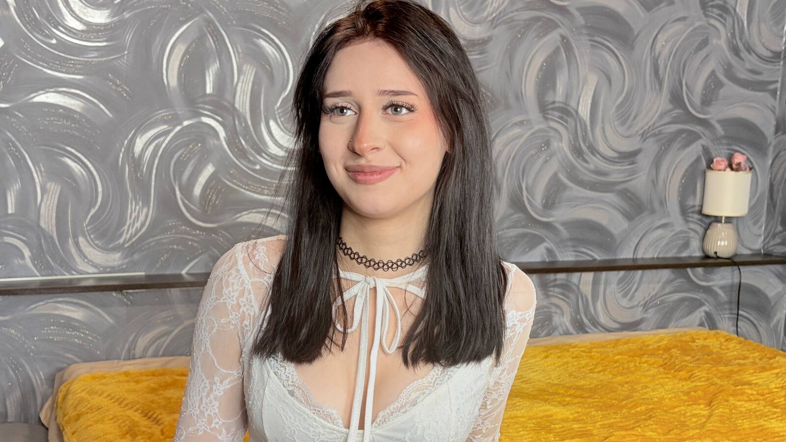 RoxyLins erotic portrait