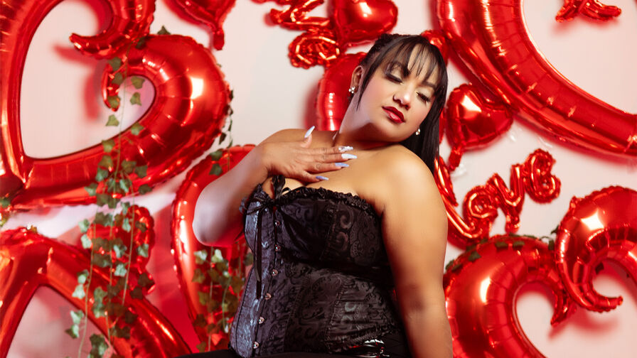 Discover EvaChastens VIP show