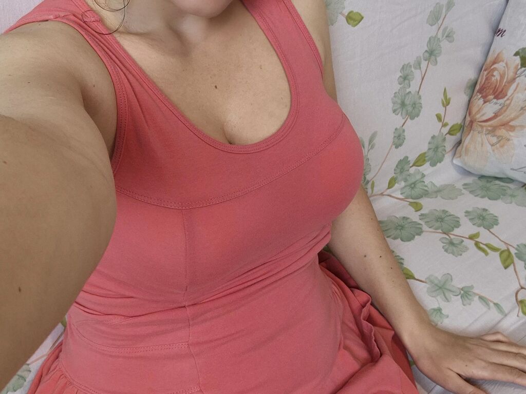 KamelyaSoley LiveJasmin cam profile photo