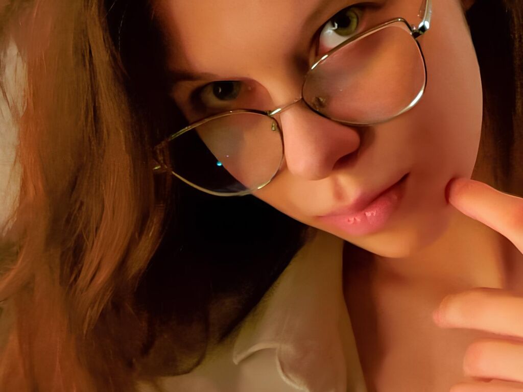 JulinaGoroven from Web Night Cam