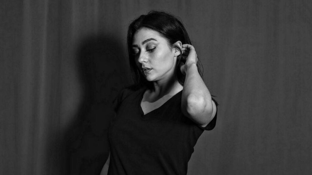 AlodiaElin online on GirlsOfJasmin