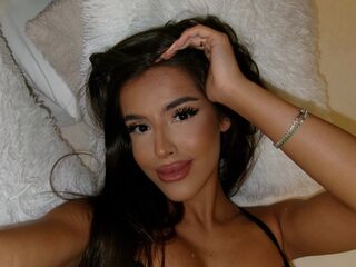 webcam chatroom Amanda
