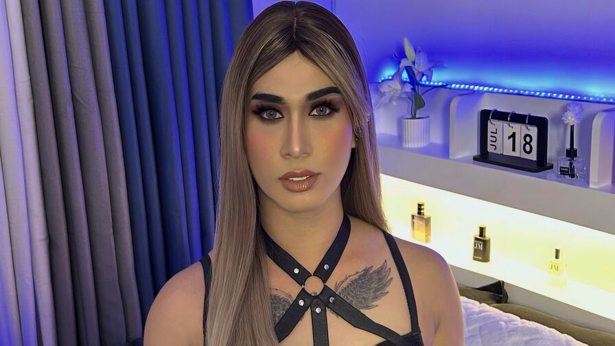 Live Porn Camera of DanicaHenerson