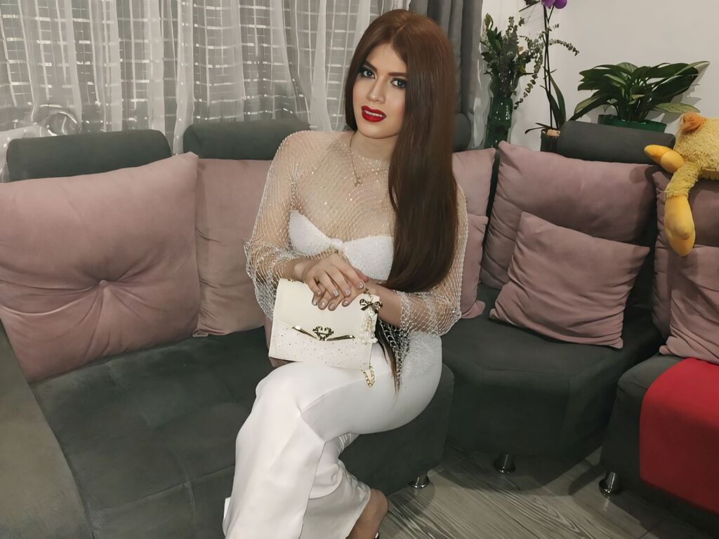 KatrinaAlahia Nackt