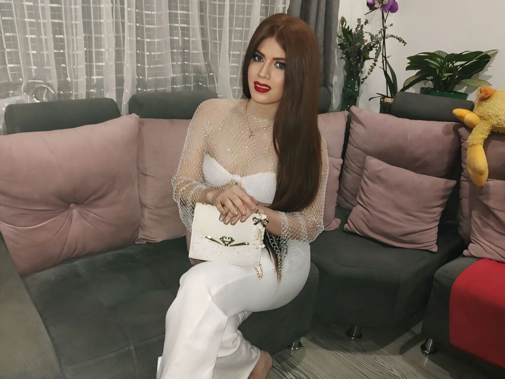 KatrinaAlahia Nackt