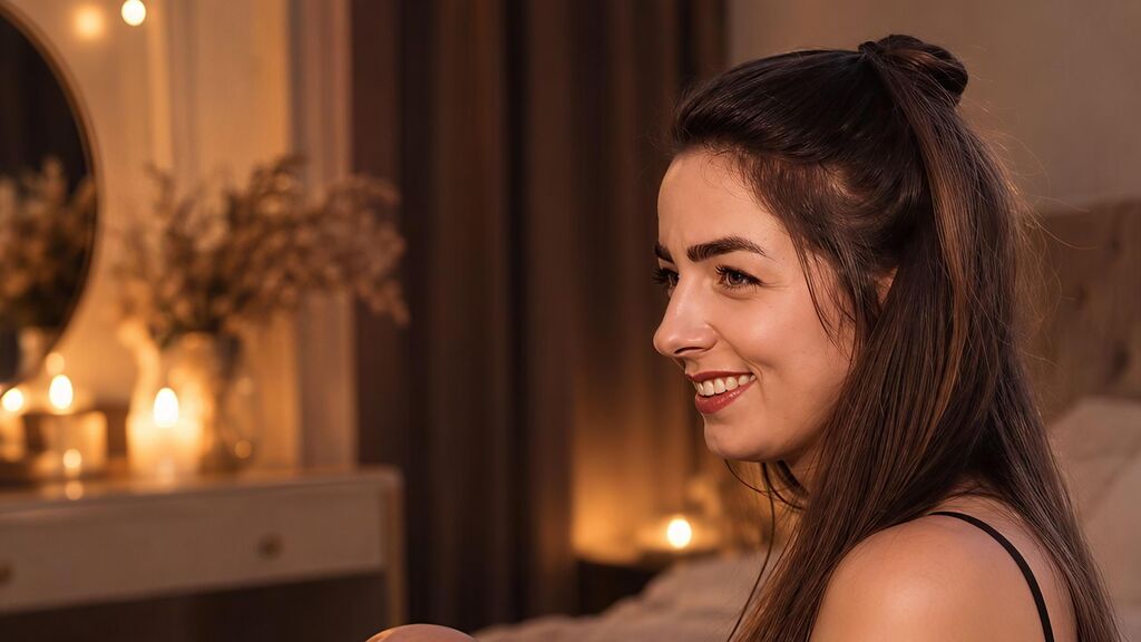 PolinaZolotova online on GirlsOfJasmin