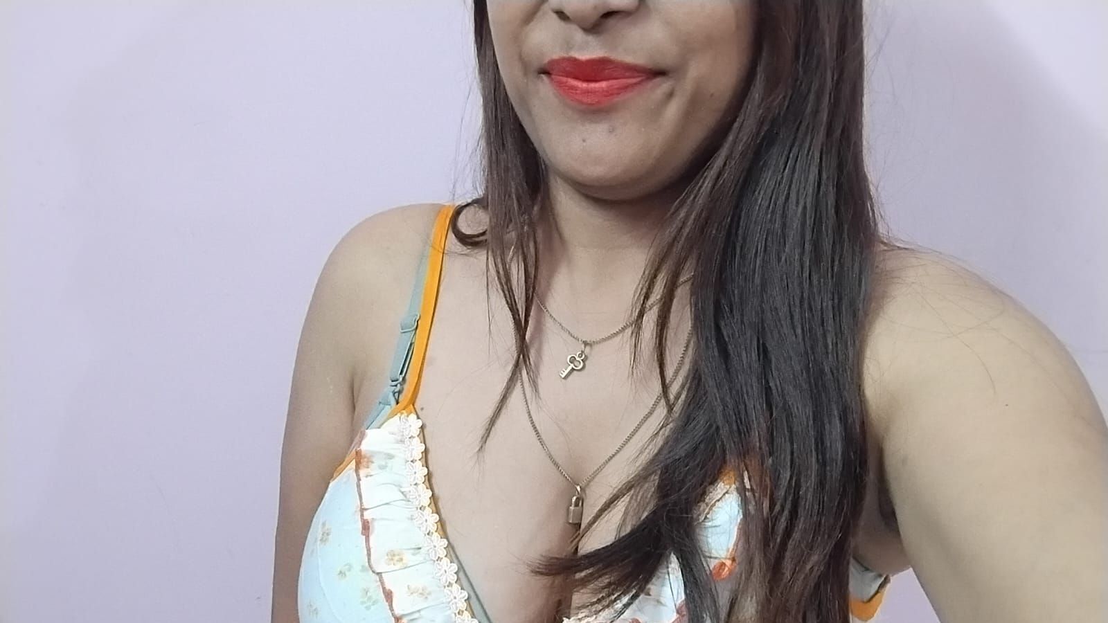 SonamMalhotra erotic portrait