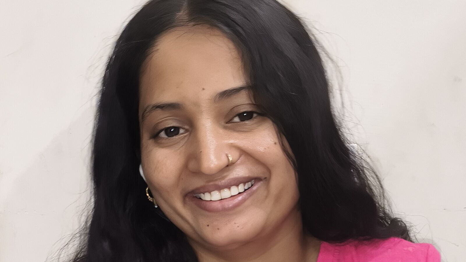 AkanshaChaudary glamour portrait