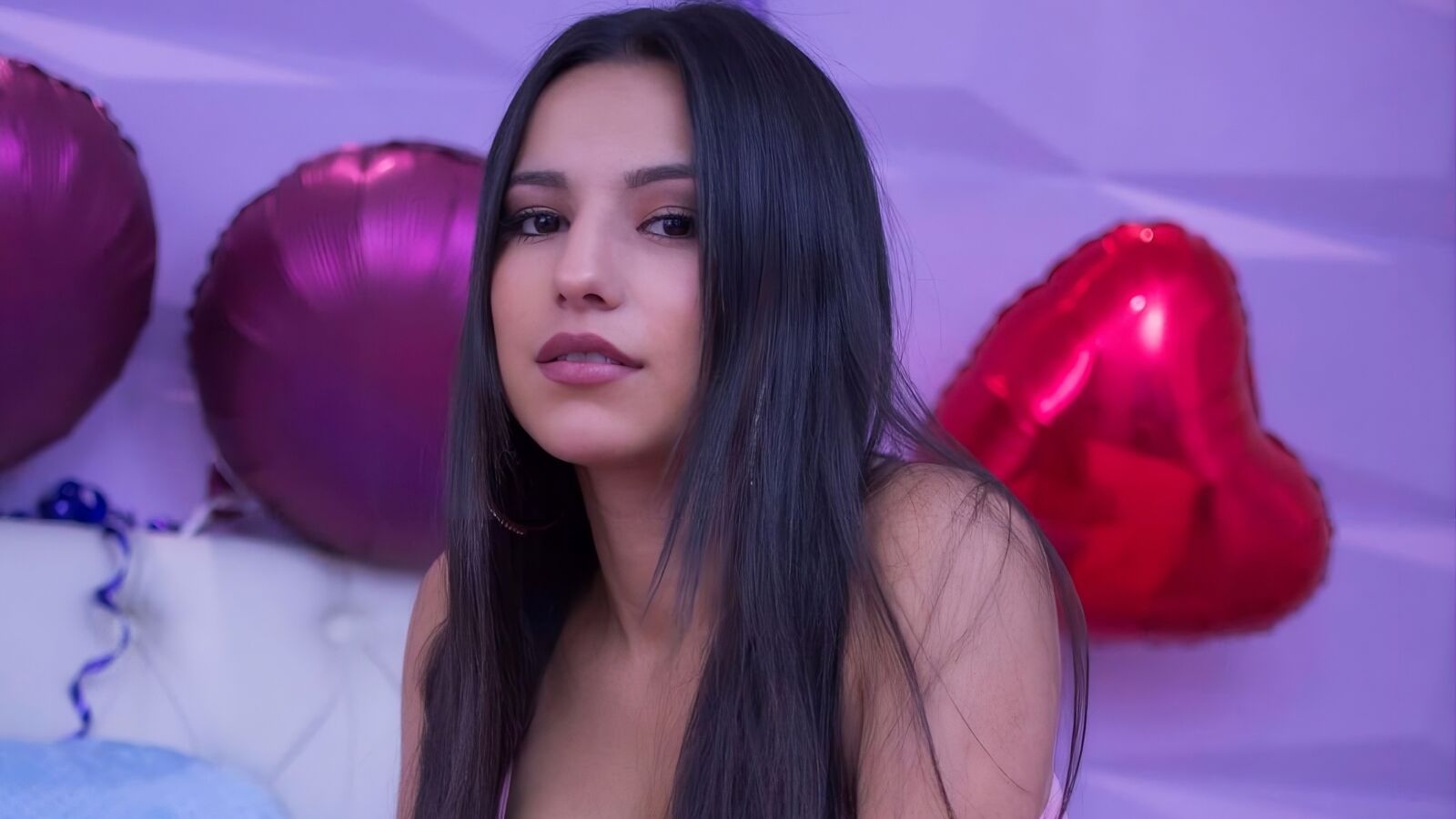KarinaVelvet erotic portrait