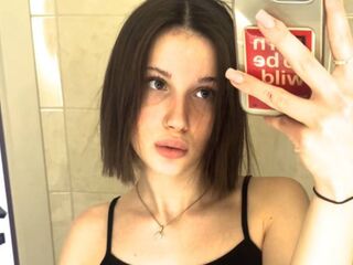 AsaCrystal Cam videos live