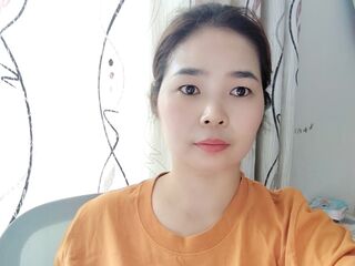 nude webcam chat KuangXiaoyan