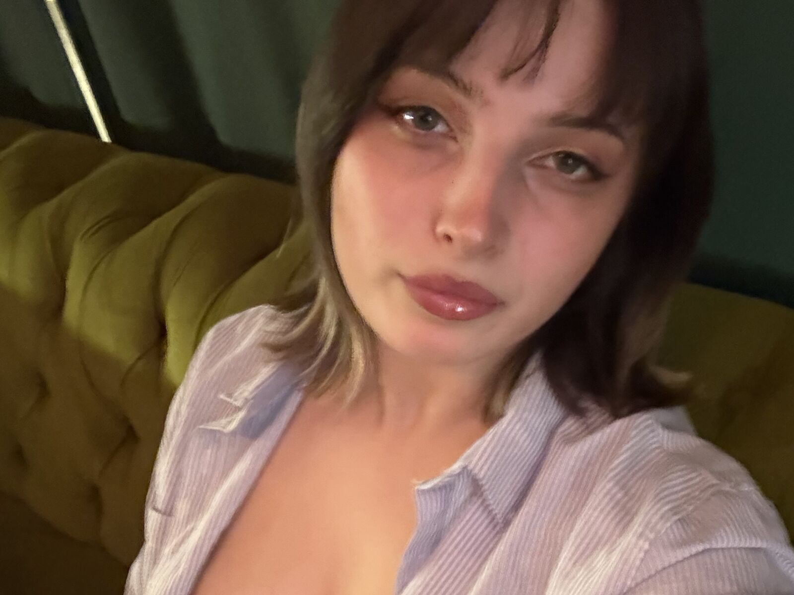 Live cam for LisaTennder