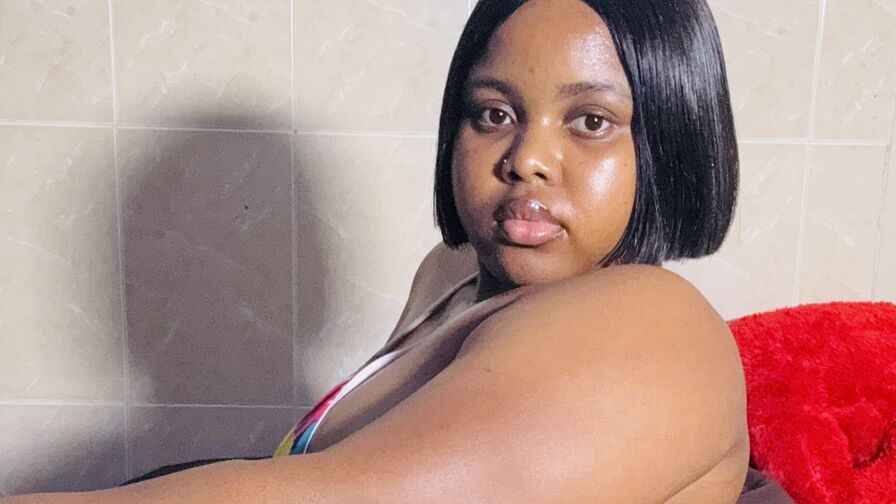 Free Naked PretieAnnie