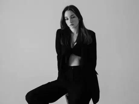 Chat with JenyKlein