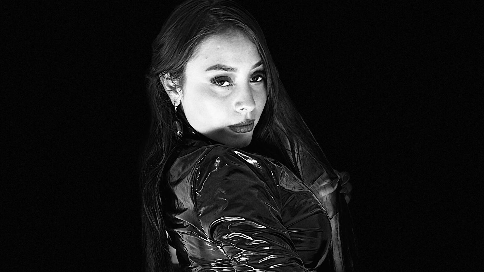 KaramStone glamour portrait