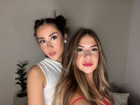 Chat with LunaAndFyre