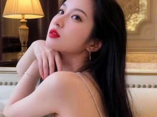 VIVO.webcam LilaMla (25) girl with huge breasts