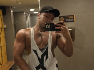 LeonMike LeonMike