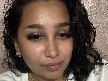 Chat with EmmaDebie