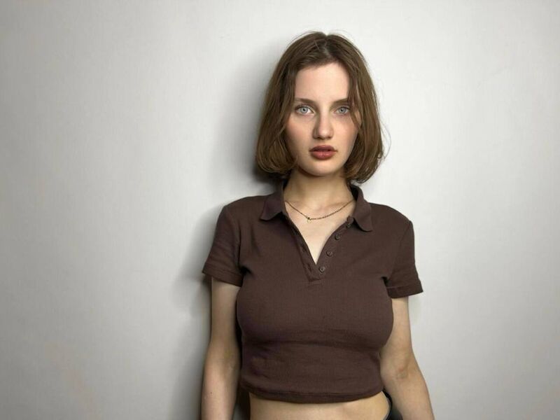 Non-Explicit Image