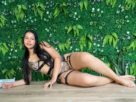 Chat with SashaSantini