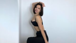 Free Nude StephanieGoldman