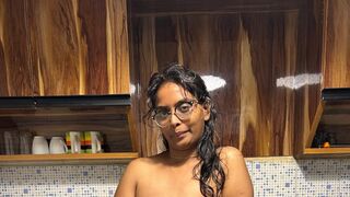 SanjuSanjana Live Webcam on LiveJasmin