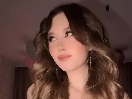 Chat with ShannanStoey