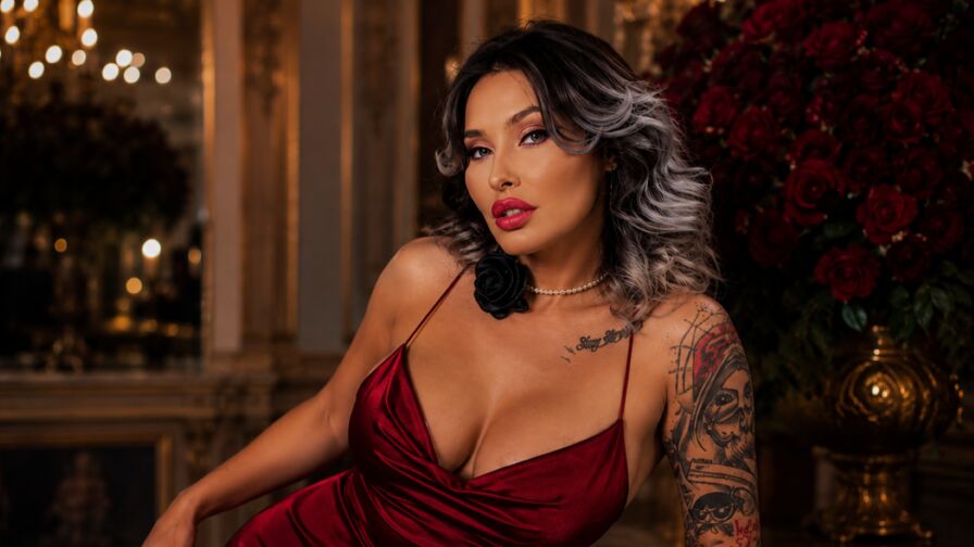 Live Sex Chat with IssaSmith