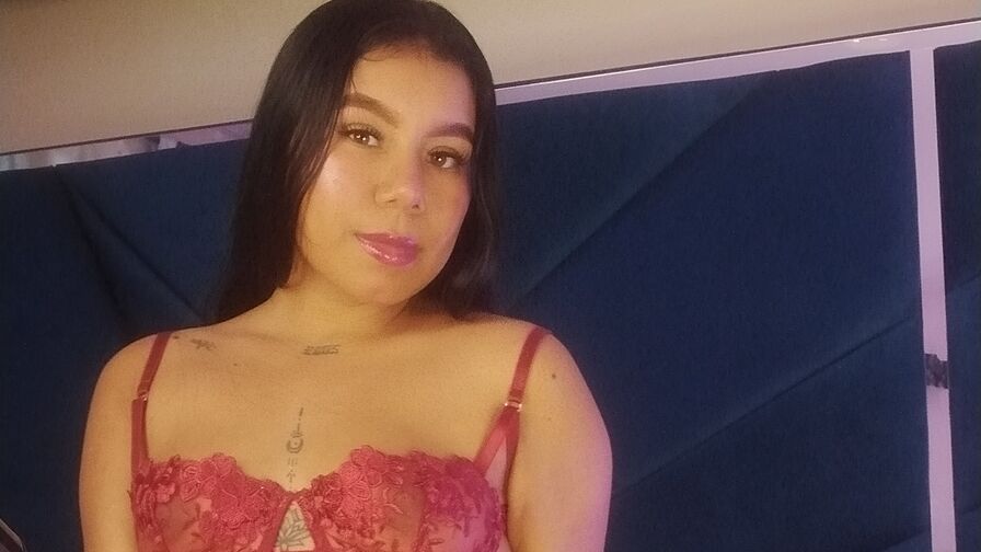 Join AshlyCortez for Exclusive Live Webcam
