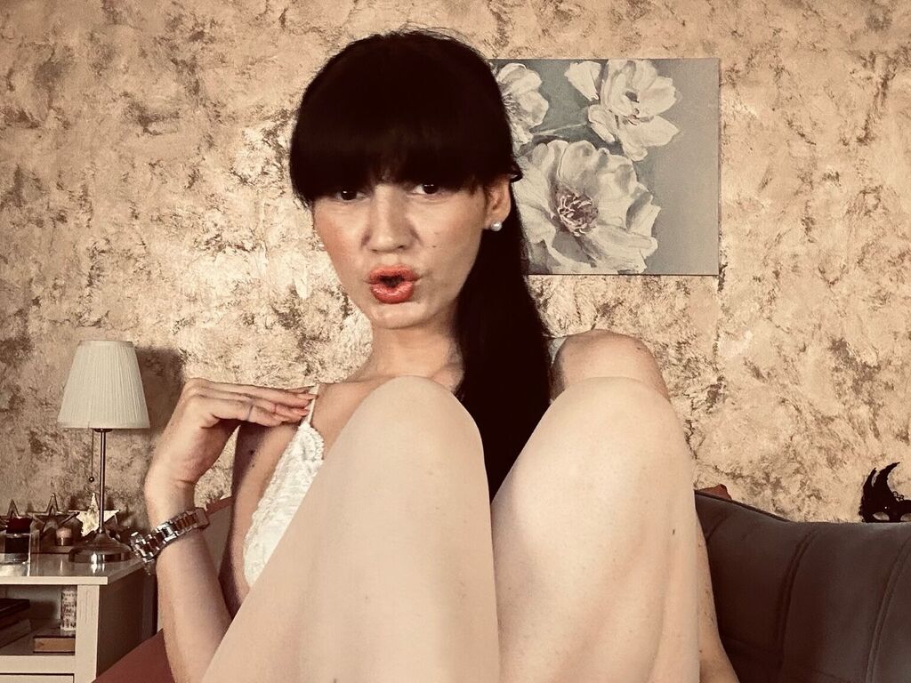 SofiaBleir mature cam profile