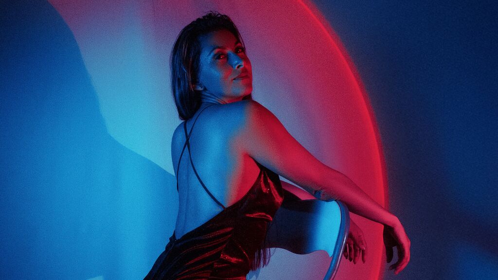 LeahWiilliams live cam model at LiveJasmin