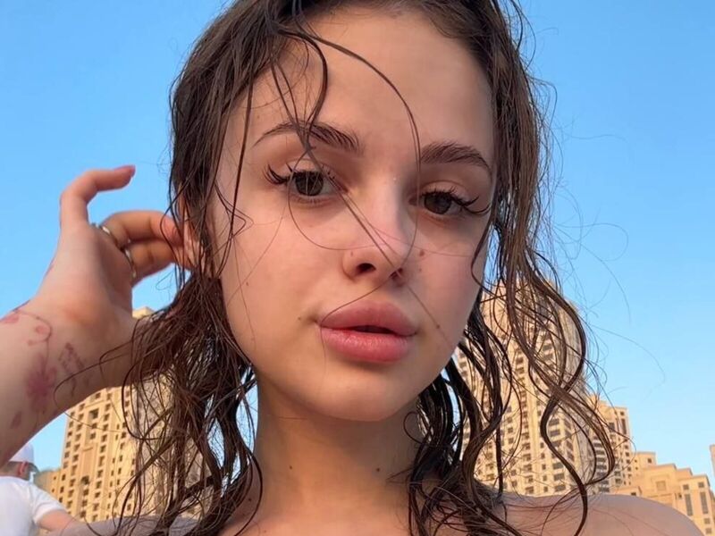 Non-Explicit Image