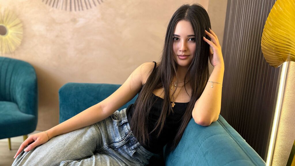 DemiHanson online on GirlsOfJasmin