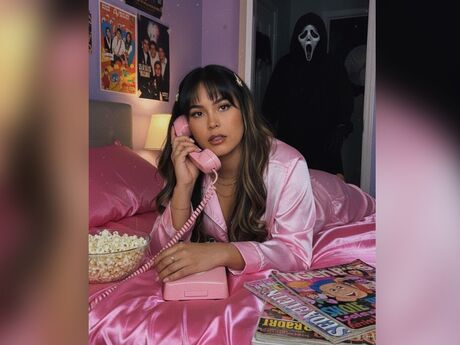 Chat with CarolinaGomees