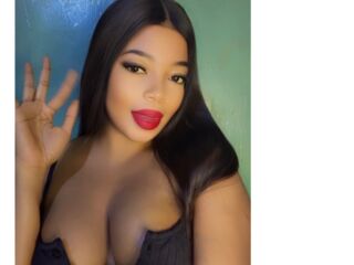 streaming webcam SarahCourt