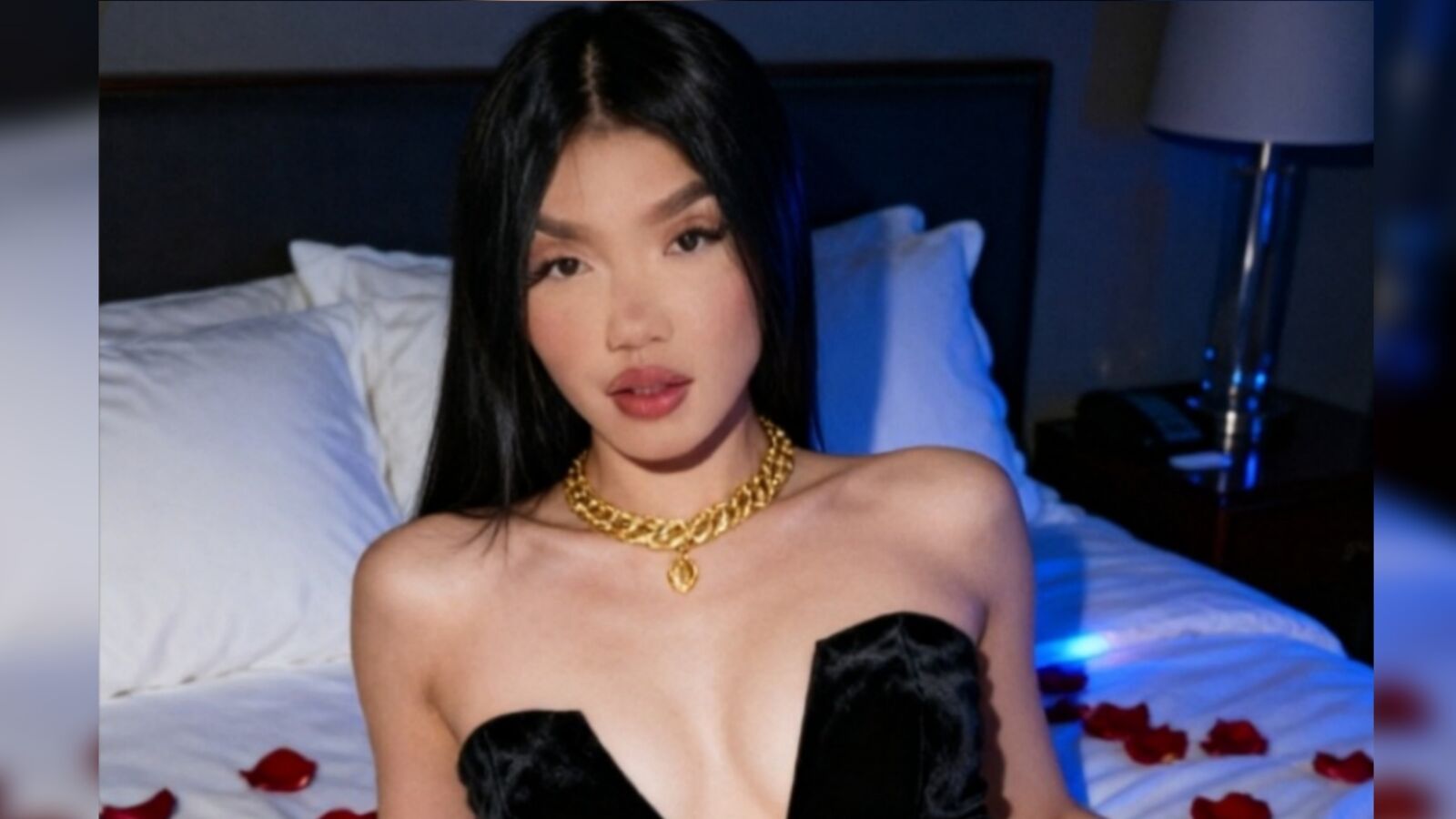 AnastasiaVelo erotic portrait