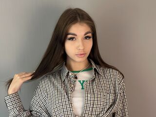 ErlinaCarl Budget Sex Chat