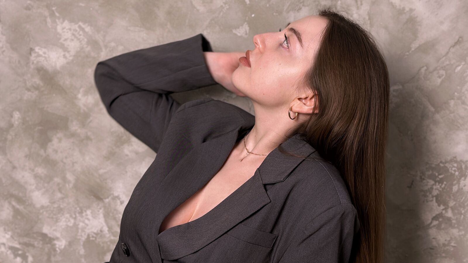 AnnMiers erotic portrait
