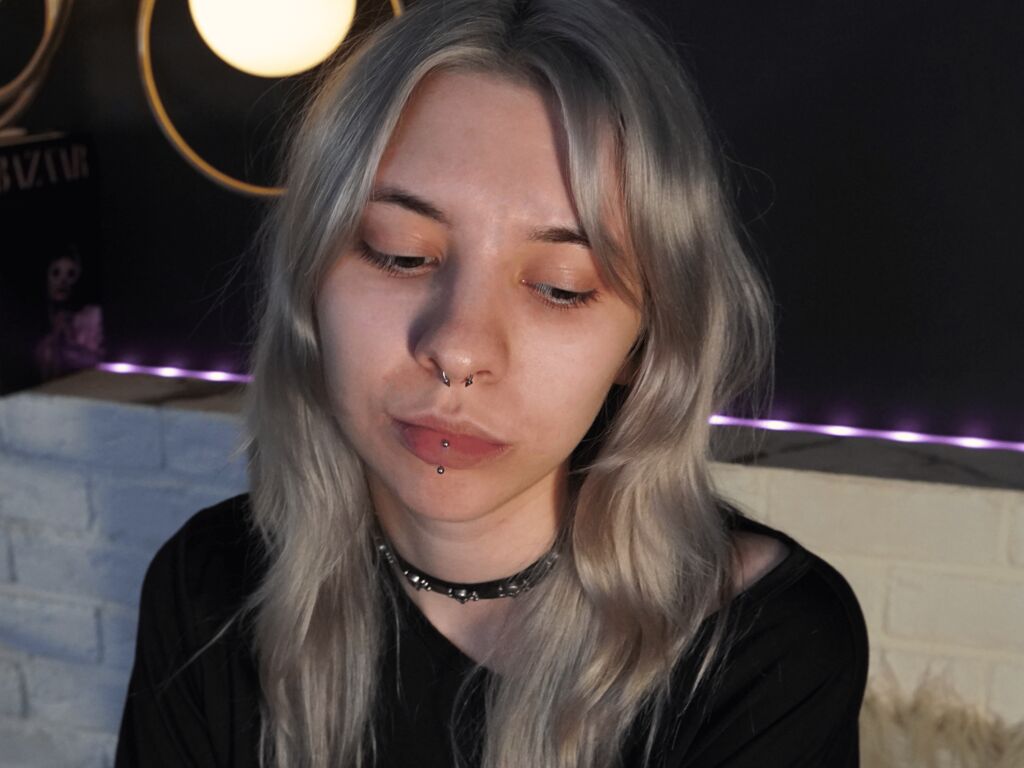 CamillaEvers private show profile image