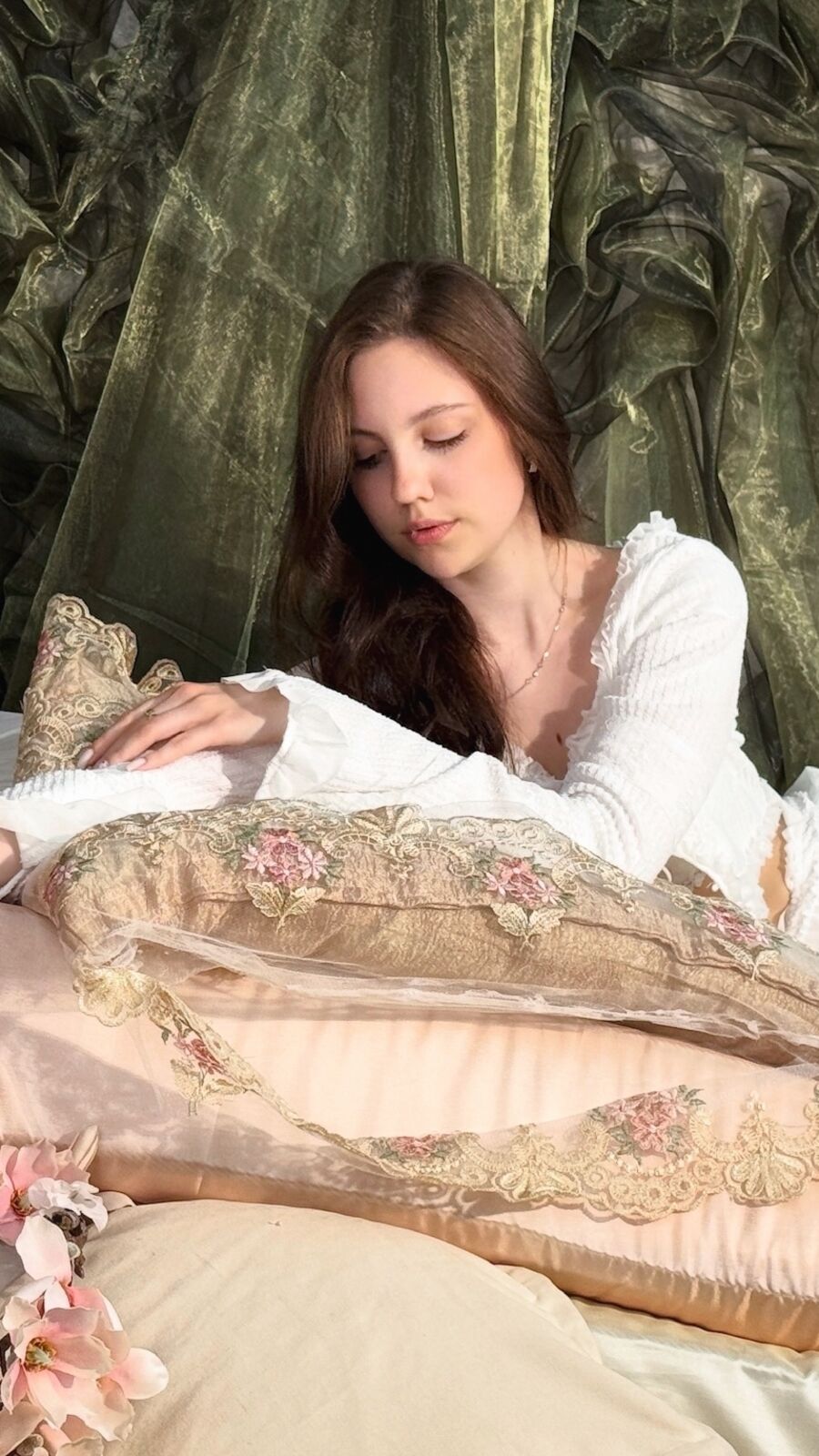 AliceWells erotic portrait